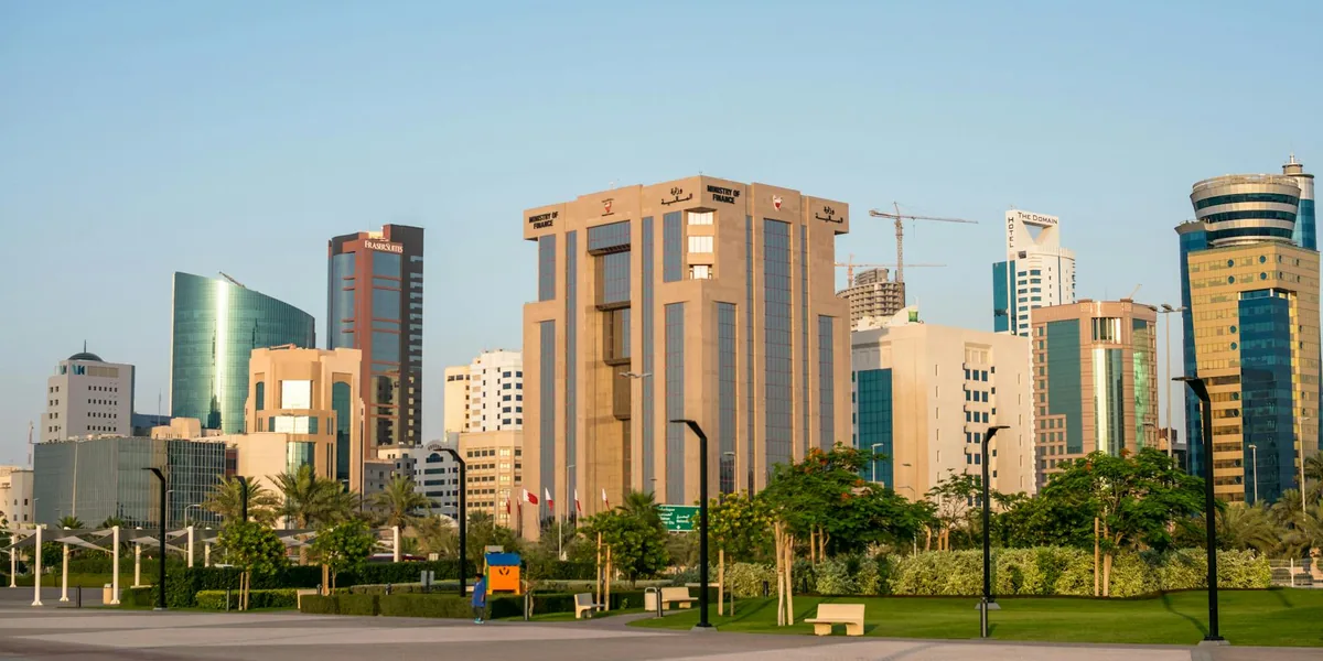 Bahrain — airport transfers and travel