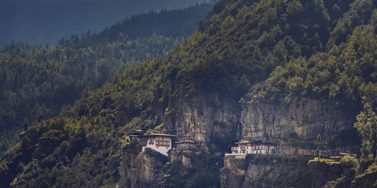 Bhutan — airport transfers and travel